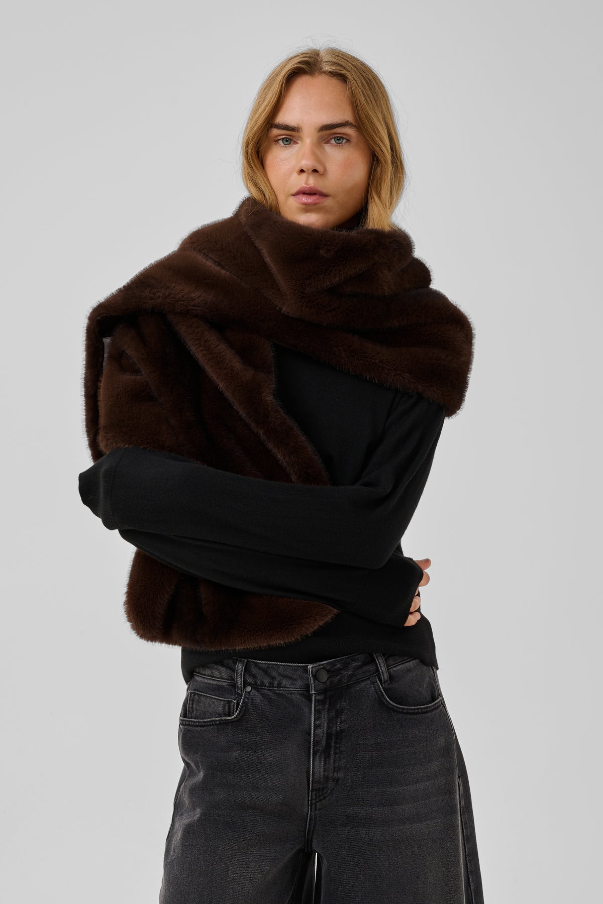 MWEaston Fur Scarf