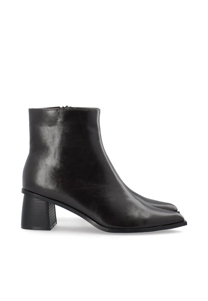 BIALEONORA Short Zip Boot