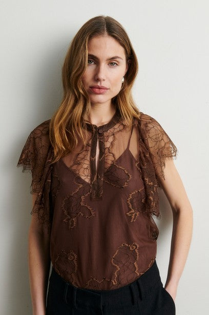 Wila Lace Blouse