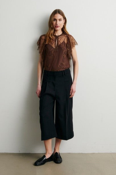 Wila Lace Blouse
