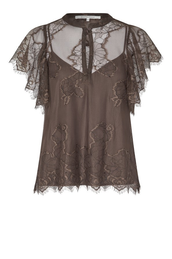 Wila Lace Blouse
