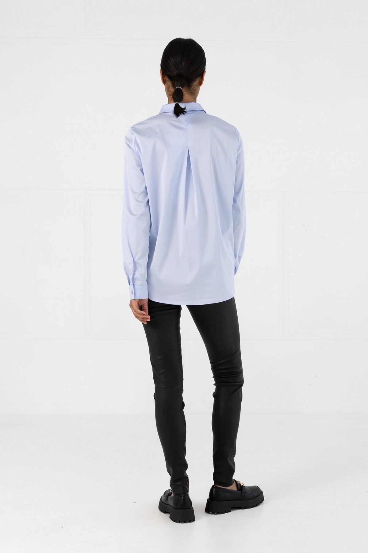 Fitted classic shirt