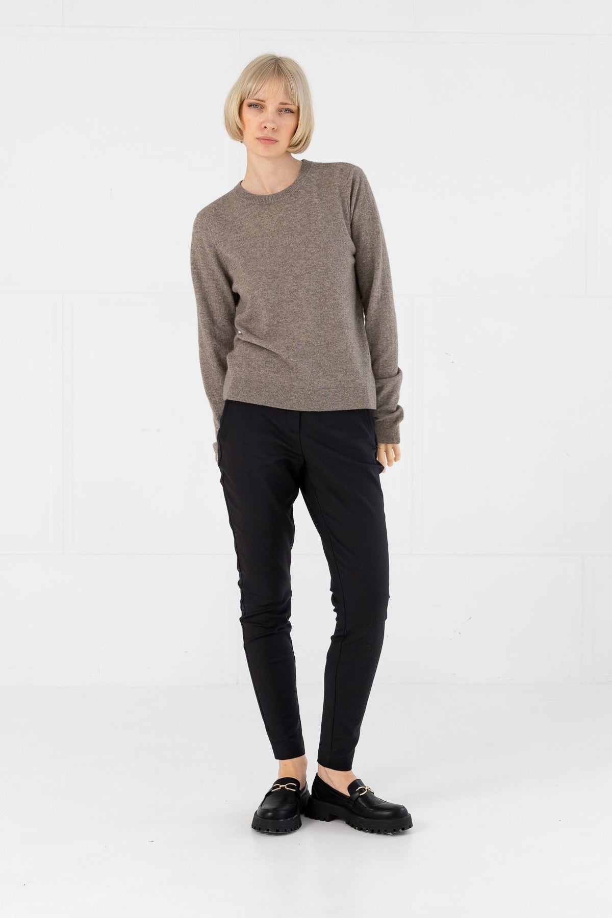 Cashmere round neck