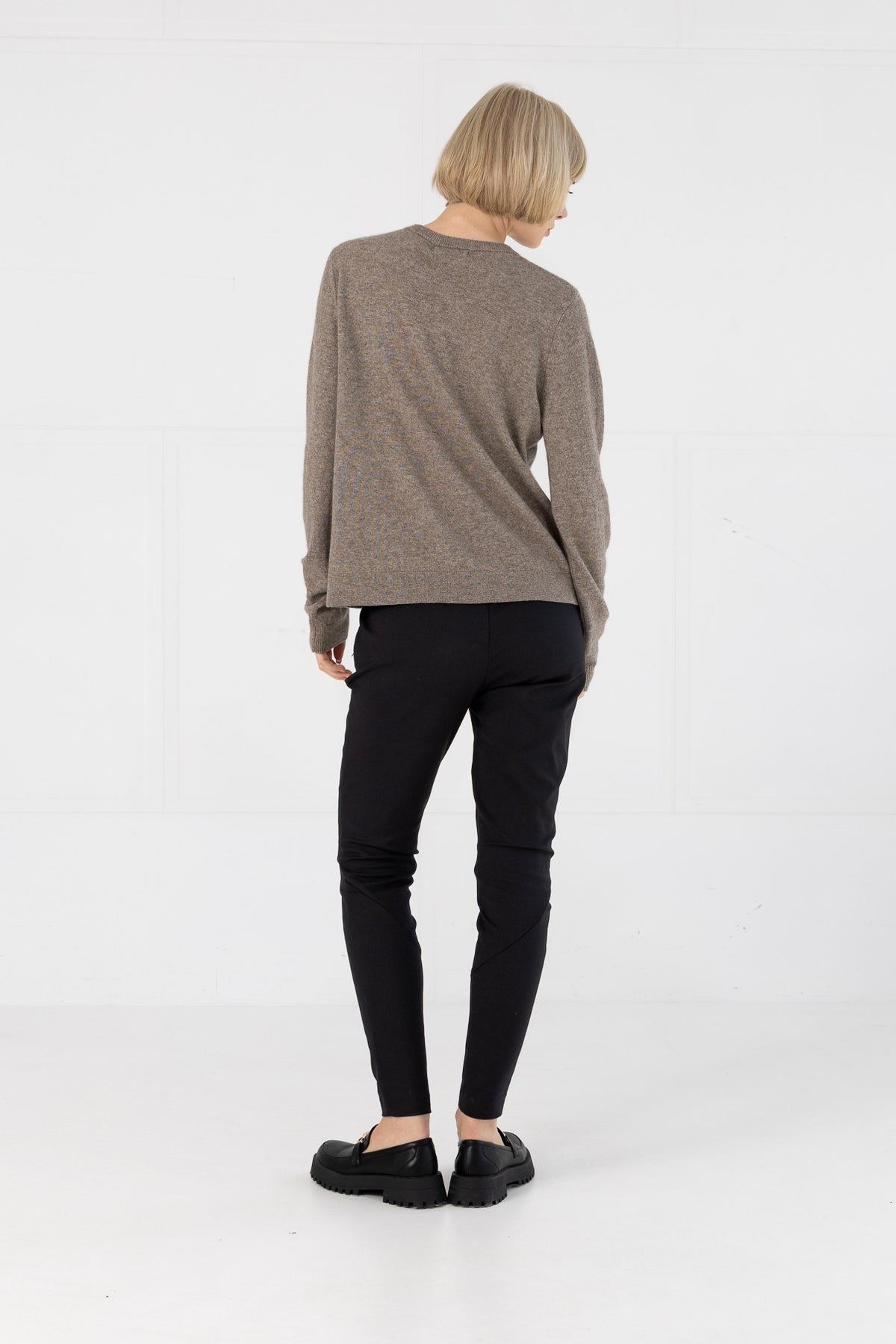 Cashmere round neck